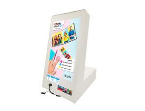 Quiosque fotografico creative ecra 15,6" conexao air print / whatsapp / bluetooth / redes sociais / cartoes de memoria /